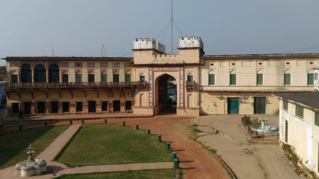 Ramnagar palace entrance 