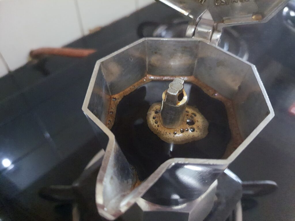 Decoction with Moka Pot