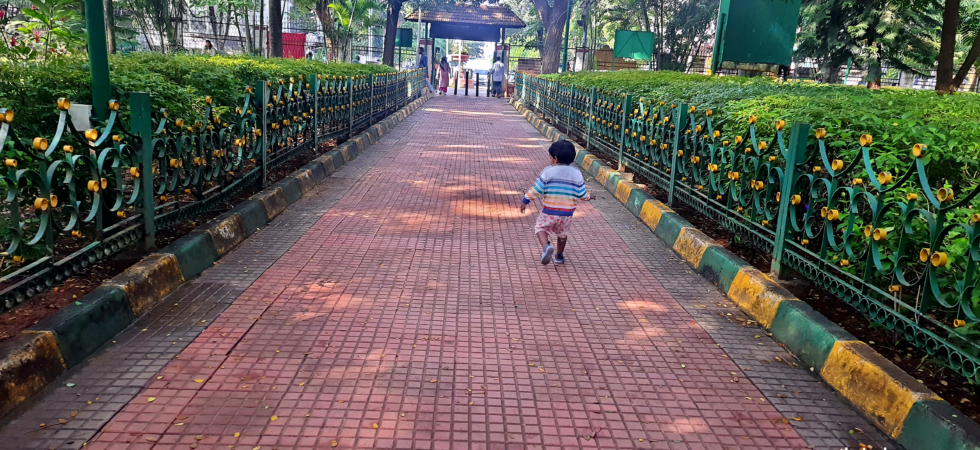 Uma walking around in Richards Park